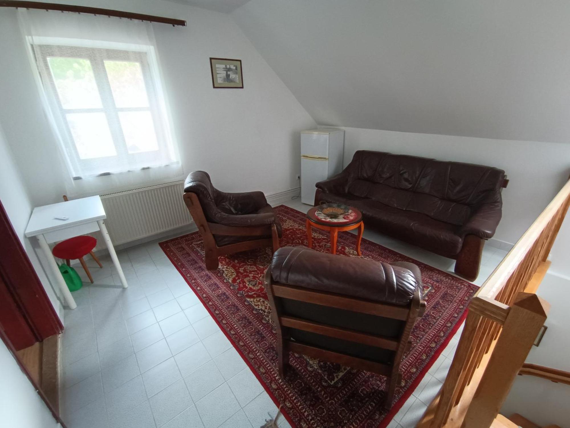 Hethazpuszta Erdeszlak Hotel Isztimér Buitenkant foto